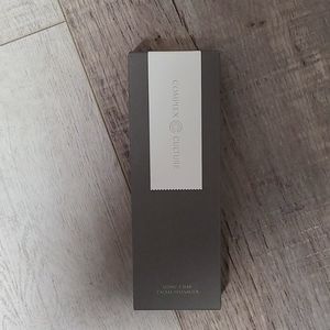 Complex culture sonic T bar facial massager